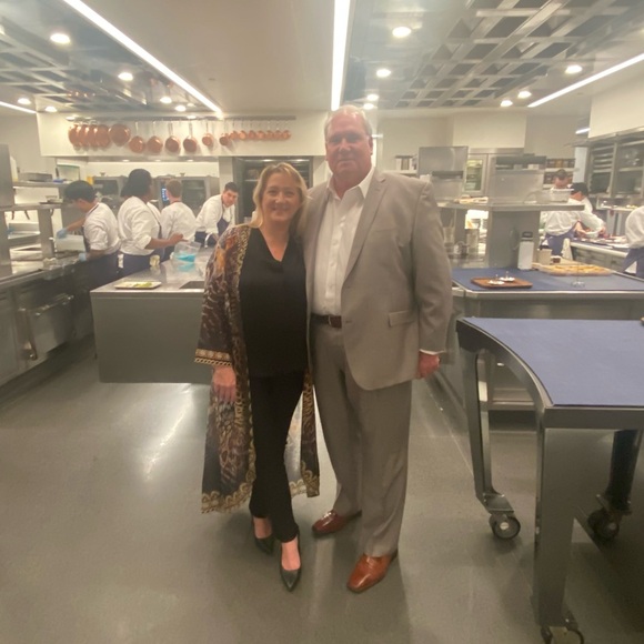 My Story... What Makes My World Go 'Round! - Picture 1 of 9